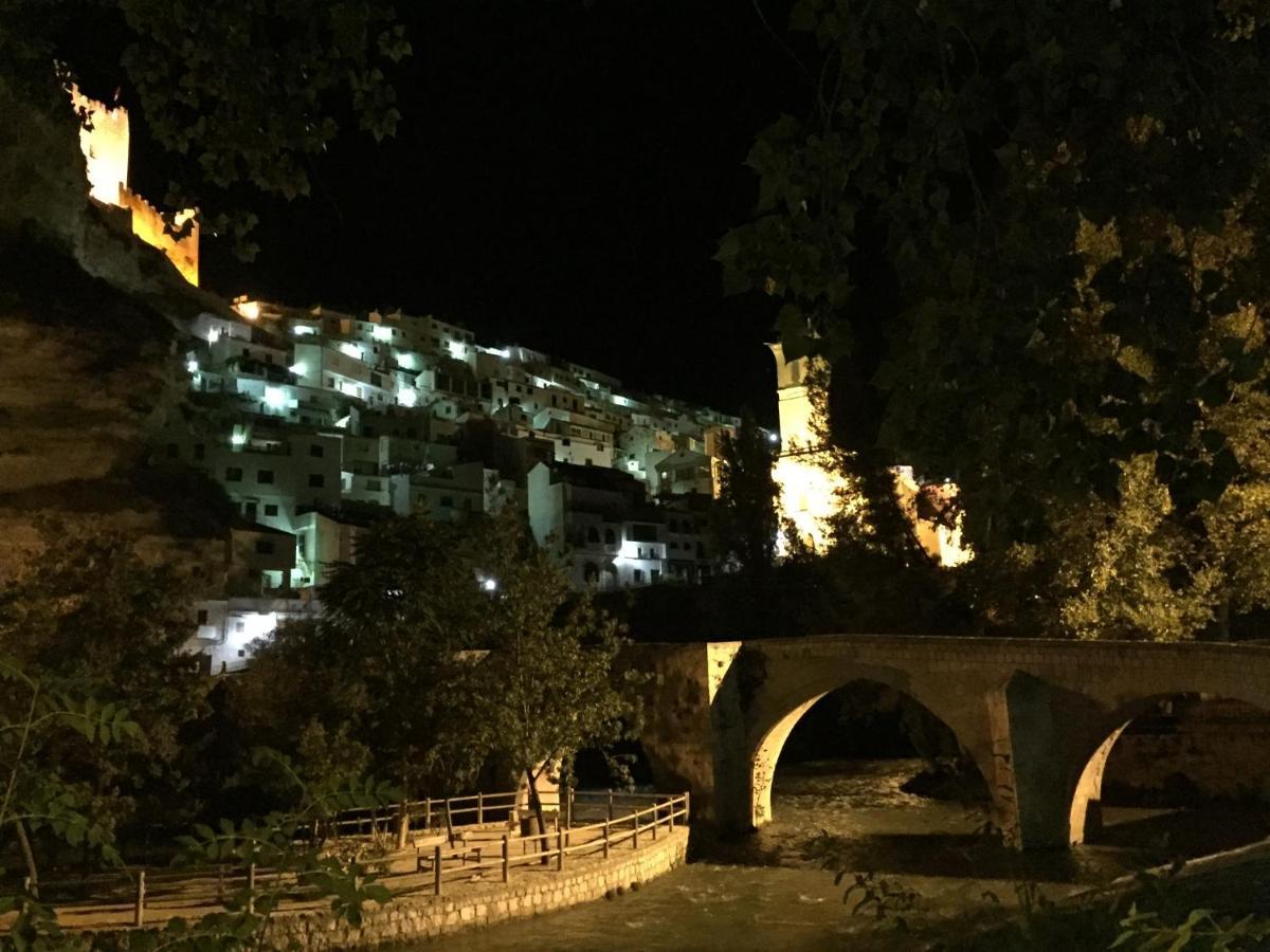דירות אלקלה דל חוקאר La Cueva Delola מראה חיצוני תמונה